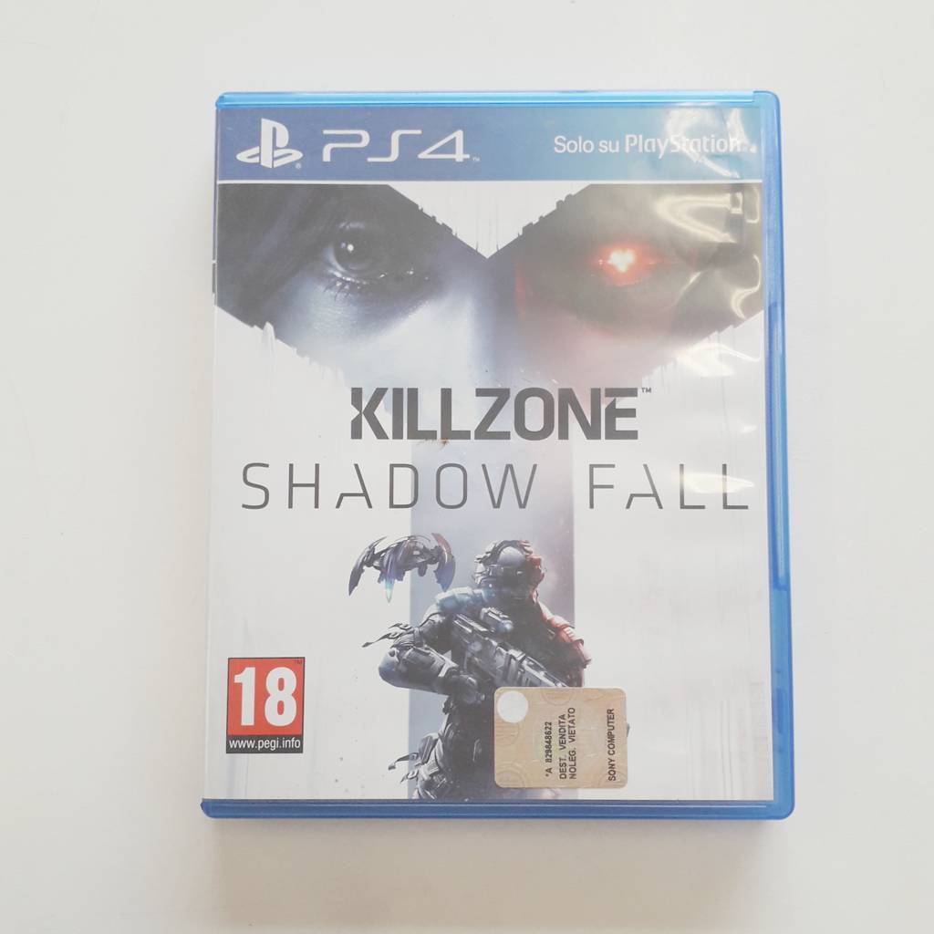 Gioco PS4 "KillZone Shadow Fall"