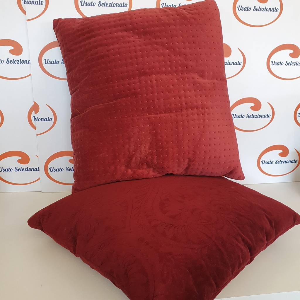 Coppia Cuscini Velluto Bordeaux 35x35 Cm